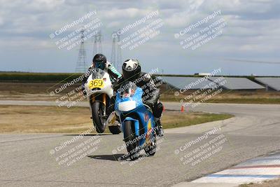 media/Apr-26-2024-TrackDaz (Fri) [[c4b677d280]]/A Group/1pm (Wheelie Bump)/